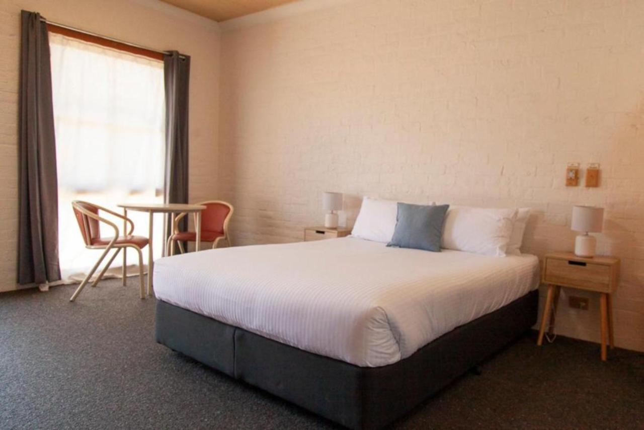 Bega Downs Motor Inn المظهر الخارجي الصورة