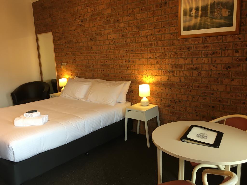 Bega Downs Motor Inn المظهر الخارجي الصورة