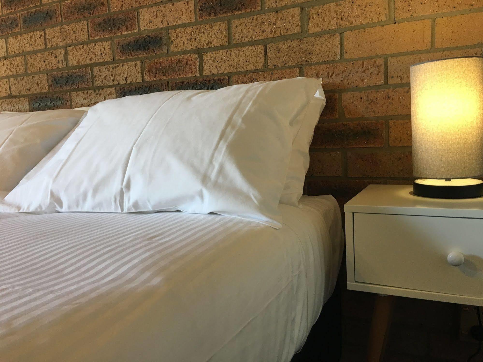 Bega Downs Motor Inn المظهر الخارجي الصورة