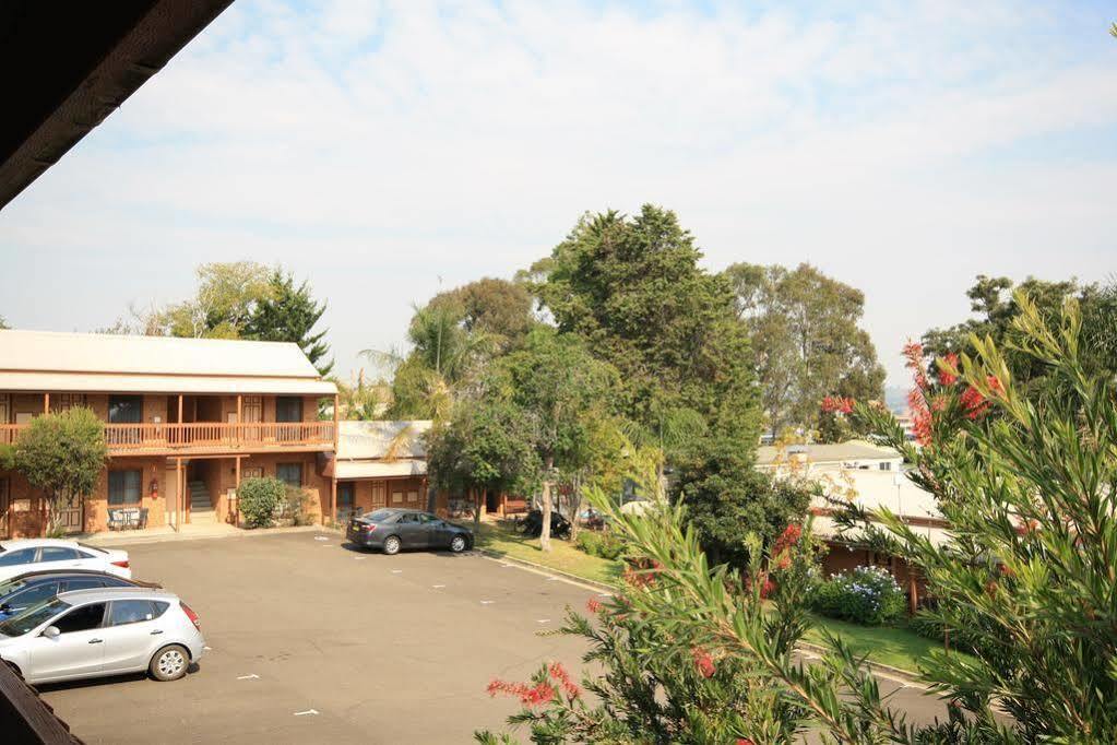 Bega Downs Motor Inn المظهر الخارجي الصورة