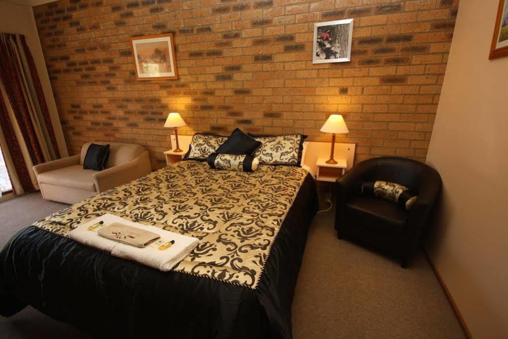 Bega Downs Motor Inn المظهر الخارجي الصورة