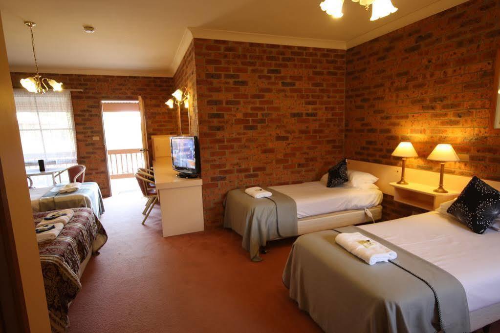 Bega Downs Motor Inn المظهر الخارجي الصورة